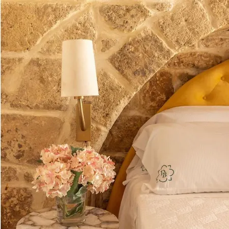 Dimore Di Brando Vico Gelso 4*